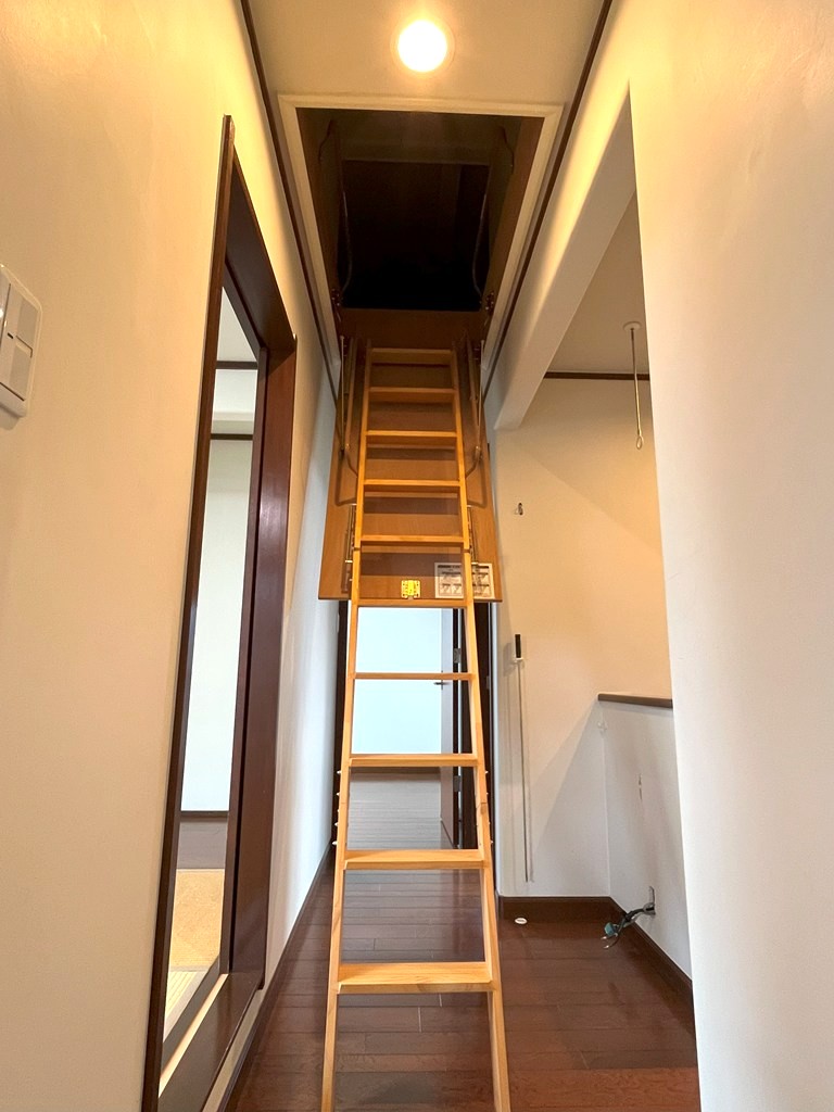 小屋裏収納