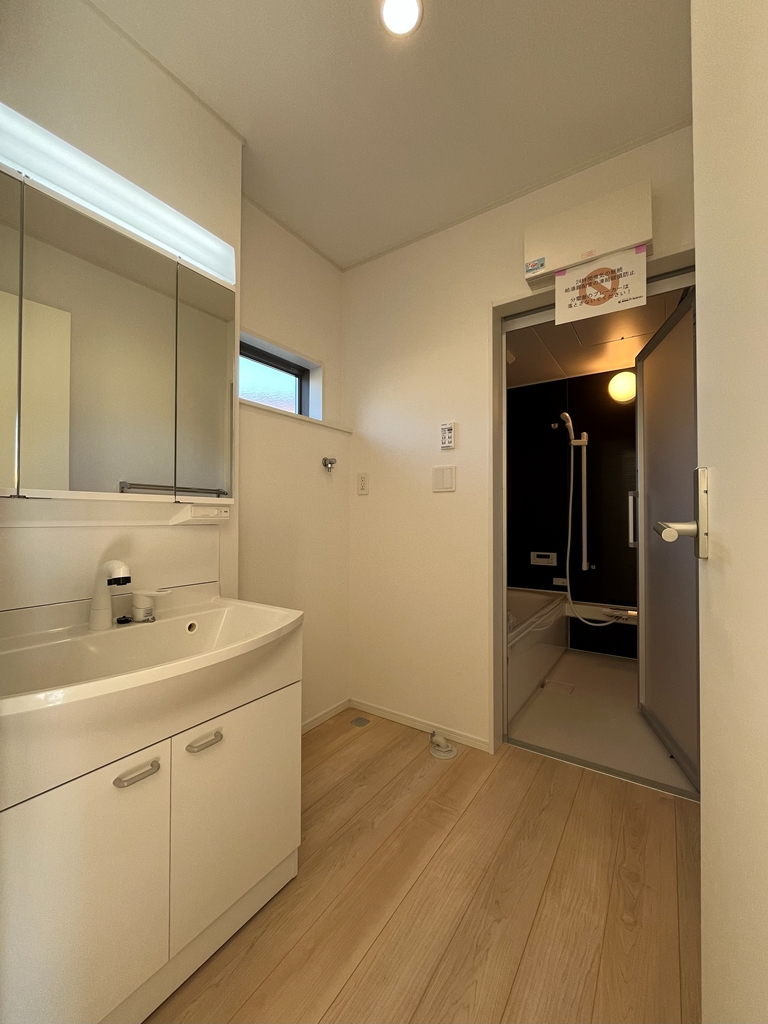 洗面脱衣所 洗面脱衣所