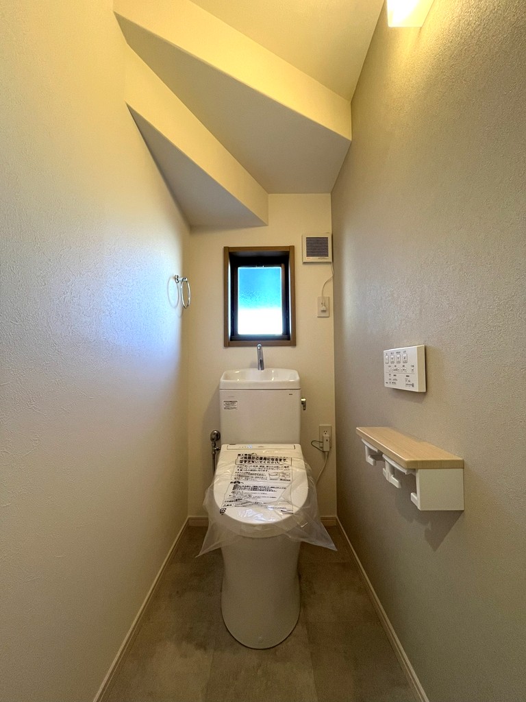 温水洗浄式トイレ新品 温水洗浄式トイレ新品