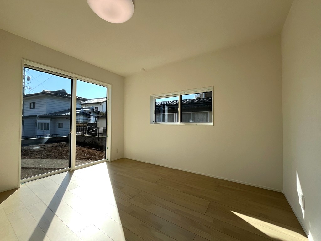 1階 東側洋室(7.0帖) 1階 東側洋室(7.0帖)