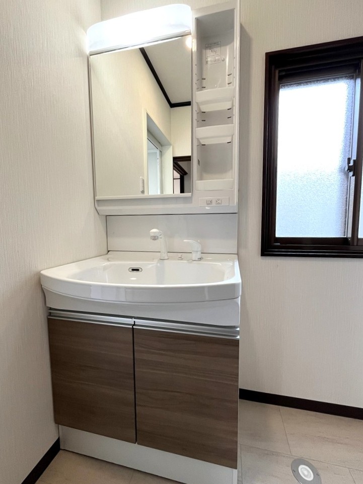 洗面化粧台新品 洗面化粧台新品