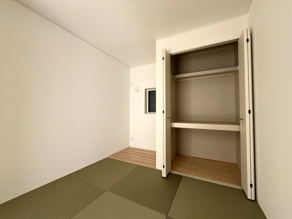 1階 洋風和室(5.2帖) 1階 洋風和室(5.2帖)