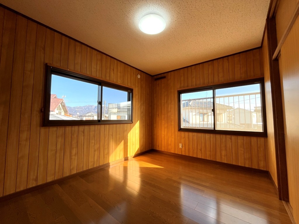 2階 東側洋室(7帖) 2階 東側洋室(7帖)