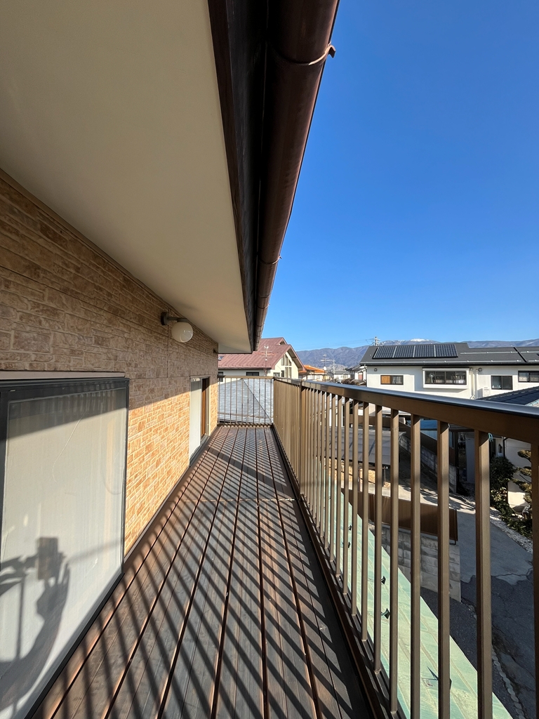 バルコニー バルコニー