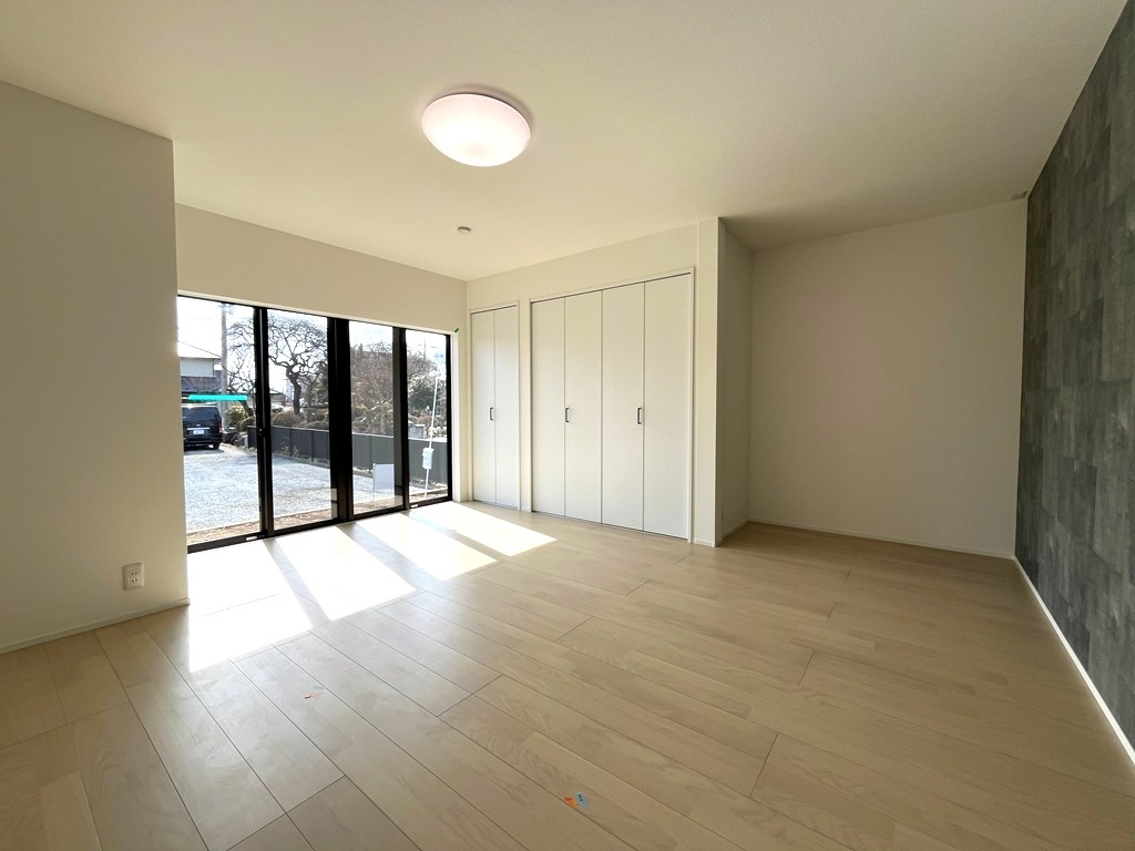 南西側 洋室(11.0帖)