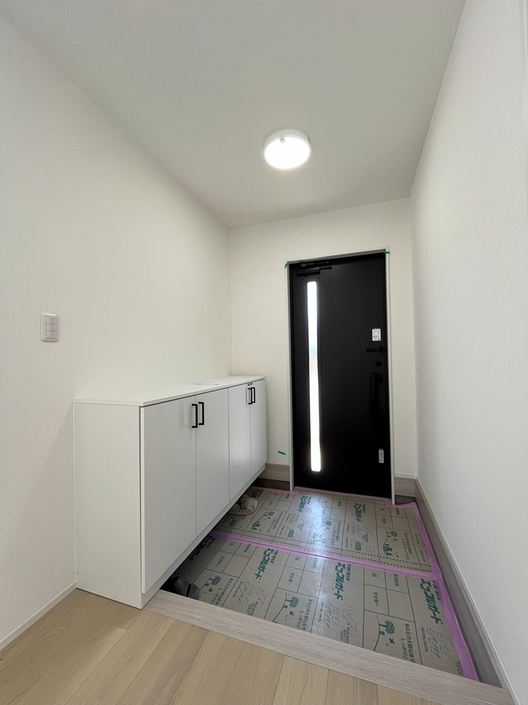 玄関(玄関ドア・下駄箱新品) 玄関(玄関ドア・下駄箱新品)